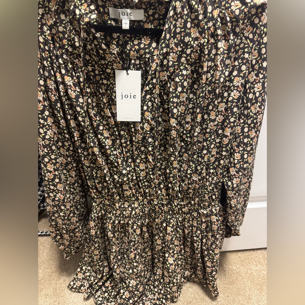 Floral print, 3 quarter sleeve never work Joie dress